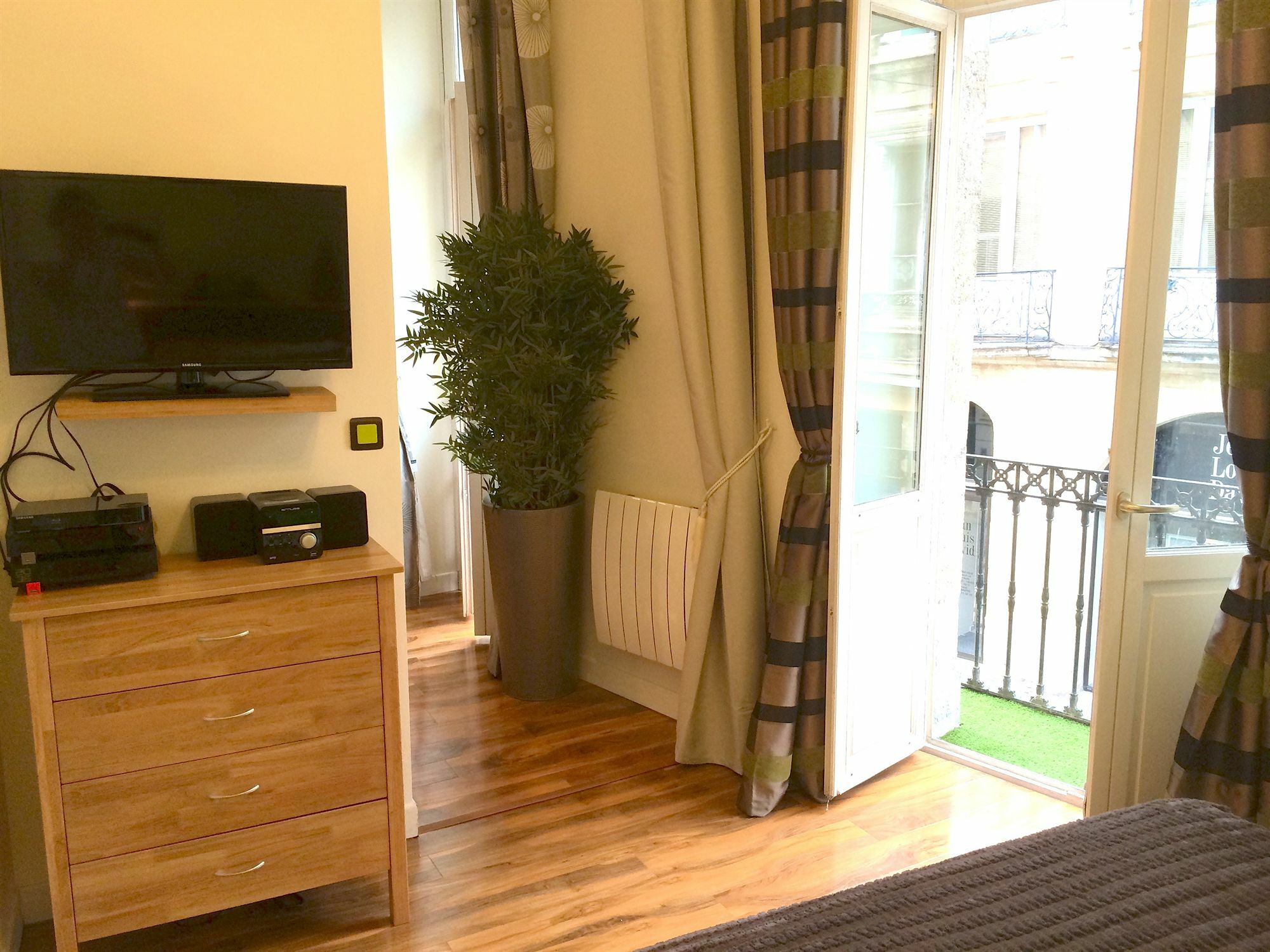 Appartement "Princesse Eleonore" - Centre Historique Bordeaux Extérieur photo